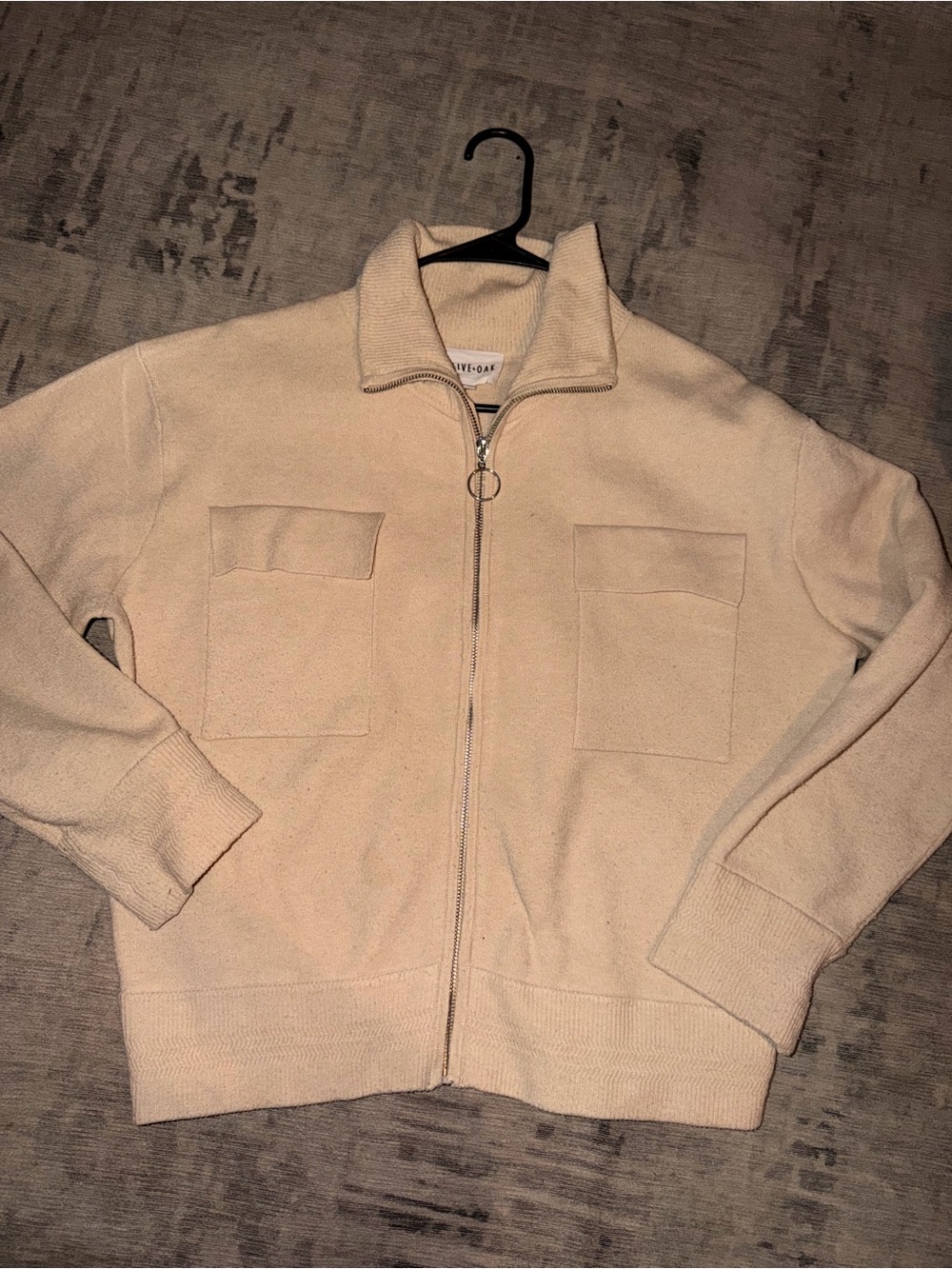 Olive & Oak | Cream Zip-Up, size M